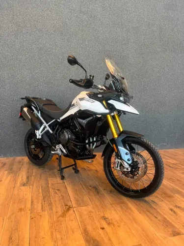 TRIUMPH TIGER 900 RALLY