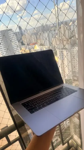 MacBook Pro 18 polegadas Intel 2018 16Gb 1tb