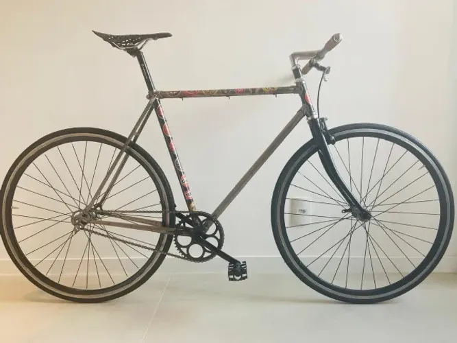 Bicicleta vintage single bike não fixa 