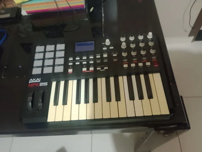 Teclado controlador 2 oitavas