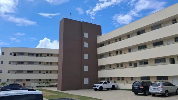 Cumbuco: Ótimo apto Novo 2q. Piscina. Quadras
