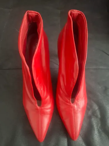 Bota Vermelha Íris Clemência Couro Nº 36 | Linda | Excelente Estado