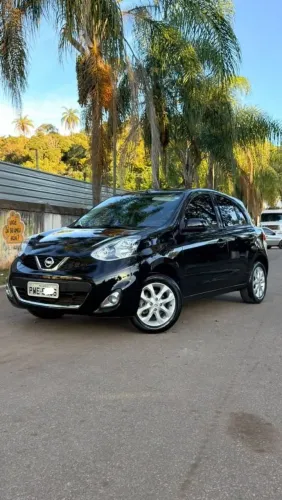 Nissan March SV 1.0 12V Flex 5P 2015