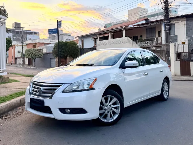 Nissan Sentra SV 2.0 Flexstart 16V Aut. 2014