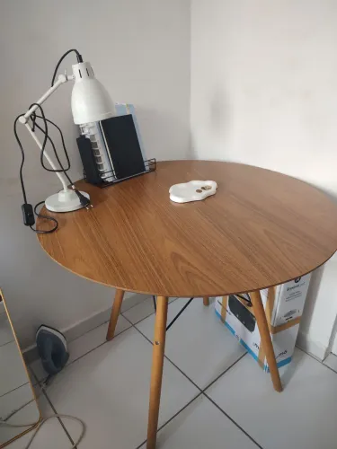 Mesa redonda Eiffel 4 lugares - 90 cm