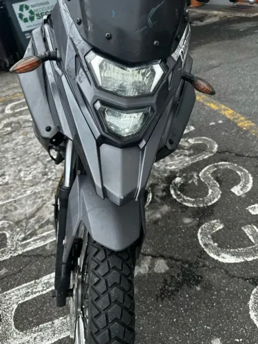 Dafra sym NH 190 22/23 oportunidade so vendo.