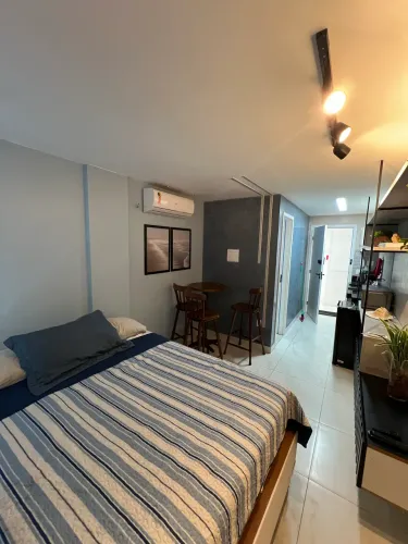 FLAT MOBILIADO A 150 METROS DA PRAIA