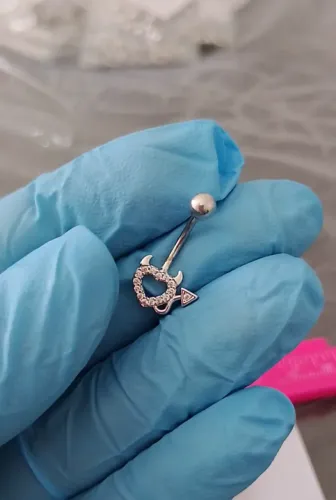 Piercing Umbigo Diabinho
