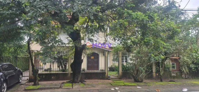 CASA À VENDA EM ITAIPU | NITERÓI