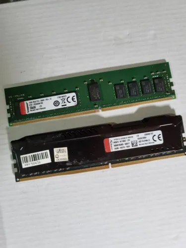 Lote 2 memórias ddr4 com defeito 16gb e 4gb