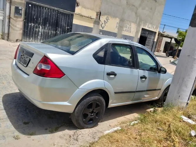 Ford Fiesta Sed. Personnalite 1.0 8V 4P 2005