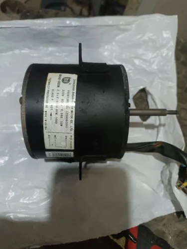 Motor ventilador condensadora 9000 btis Midea