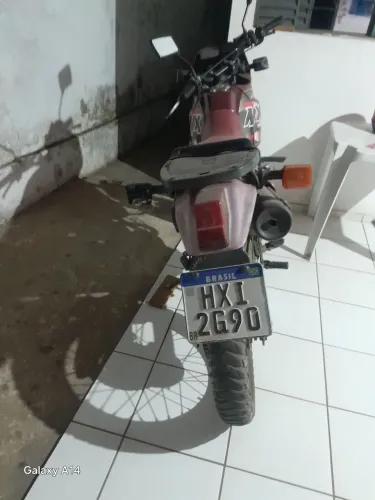 HONDA NX 200 A venda
