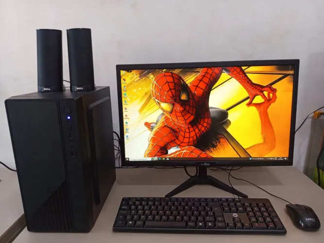 Computador core i7 16GB RAM SSD telão 23.8 polegadas top