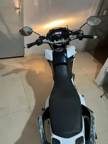 Bros 160