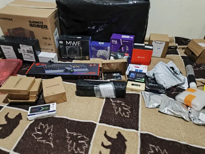 Vendo PC gamer rtx 5060ti 16gb 2tb pci4.0 memória ram ddr5 32g 6000ghz Cl 30 i5 14600k