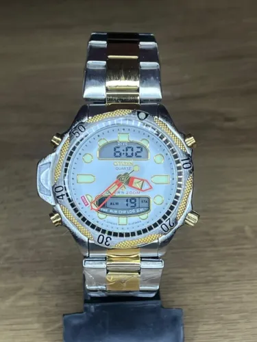 Relógio de pulso Citizen c 500 serie ouro em aço