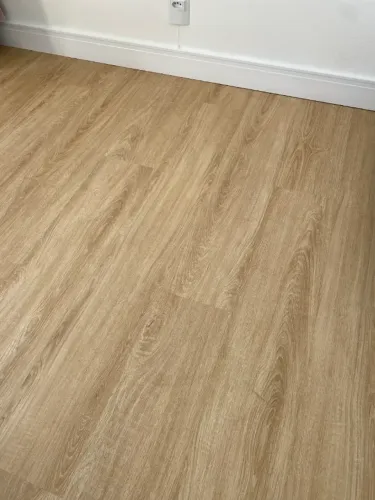 Piso Vinílico 2mm | Linha Residencial Premium - Distribuidora
