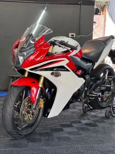 HONDA CBR600f extra.