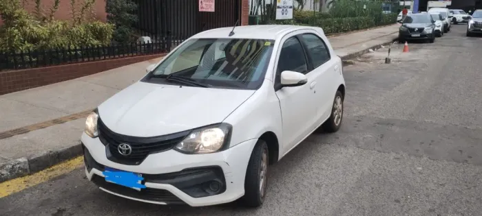 Toyota Etios X Plus 1.5 Flex 16V 5P Aut. 2019
