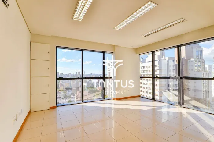 Sala à venda, 110 m² por R$ 1.324.000 - Batel - Curitiba/PR
