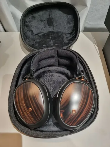 Fone de ouvido headphone over ear Meze Liric 2 Closed Back