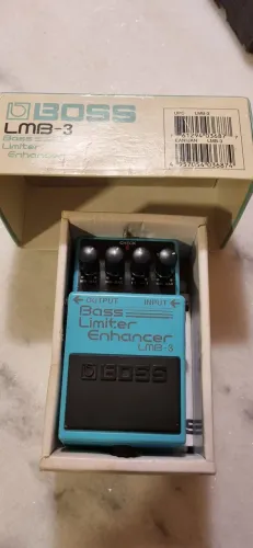 Pedal LMB 3 BOSS BASS LIMITER ENHANCER ( USADO )