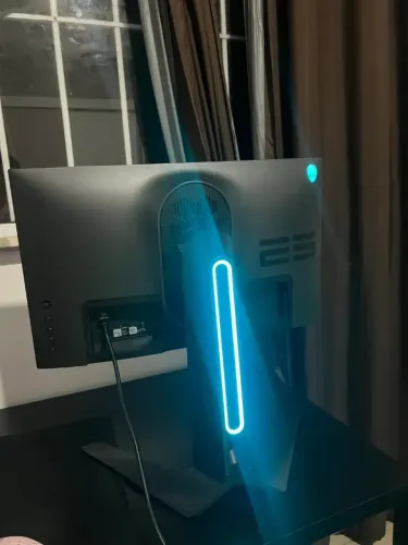 Monitor Alienware 240hz 0.5ms Fast Ips 25