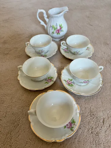 Jogo de Café + Leiteira Porcelana Mauá