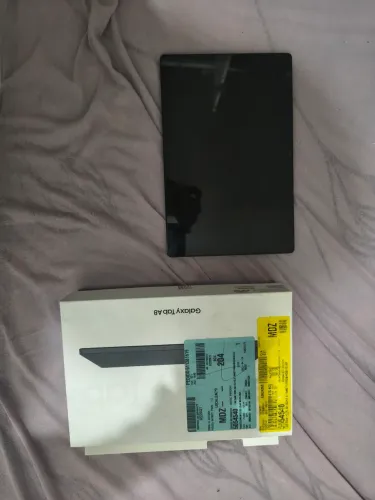 Tablet Samsung A8