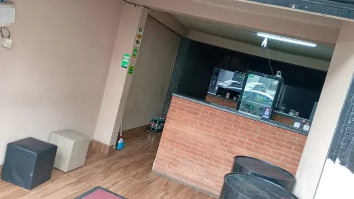 Passa-se Ponto: Pizzaria forno a lenha no Parque Grajaú
