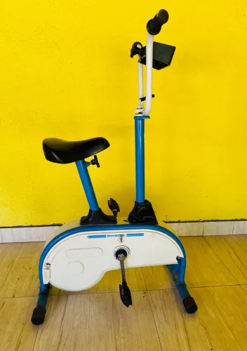 Bicicleta ergométrica antiga Caloi