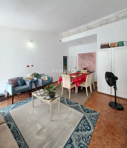 Casa com 8 quartos em Madalena