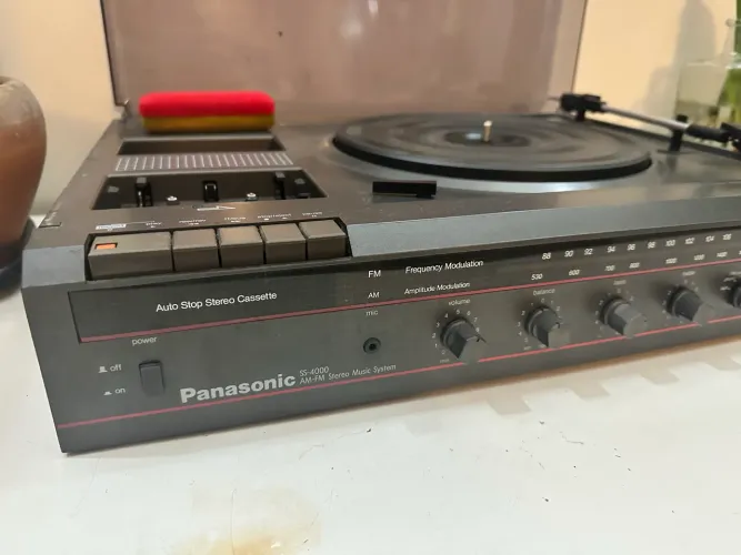 Toca Discos 3 em 1 Panasonic SS-4000 Vintage 