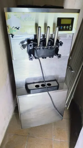 Máquina de sorvete sorvetec