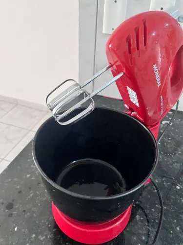 BATEDEIRA MONDIAL PRÁTICA 400W VERMELHA - SEMINOVA 
