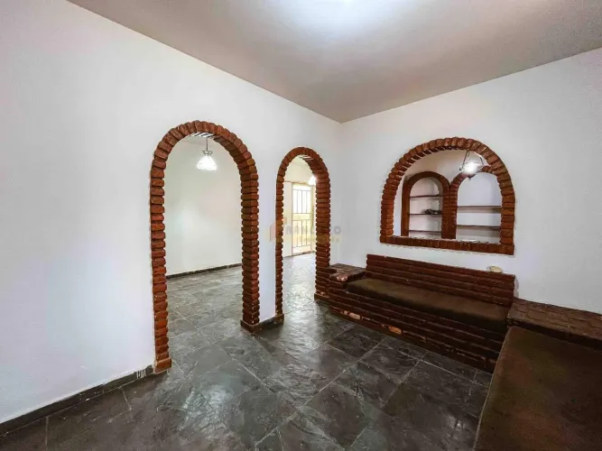 Casa localizada no Bairro Esplanada