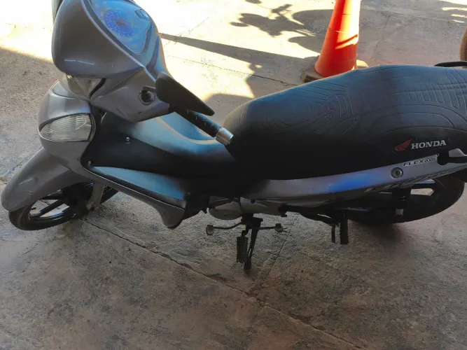 Biz 125 es Flex 2015