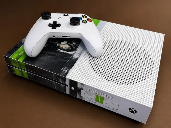 Xbox one s, semi novo, para pessoas exigentes