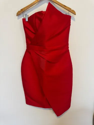 Vestido midi Hitamara Torres - aberta a negociação 