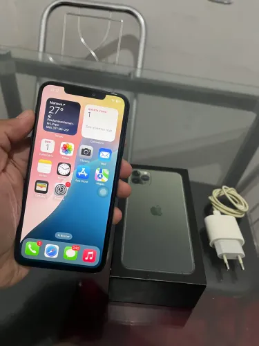 Celular IPhone 11 Pro Max 64gigas! 1500$