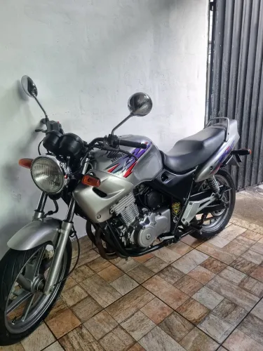 Cb500 Top