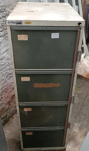 Arquivo de aço