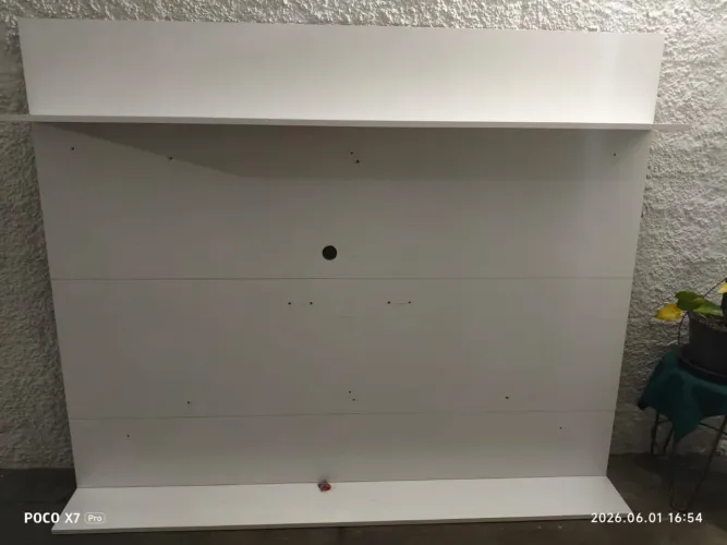 Vendo painel de Tv Novo em ótimo estados