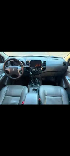 Toyota Hilux CD D4-d 4X4 2.5 16V 102cv TB Dies. 2012