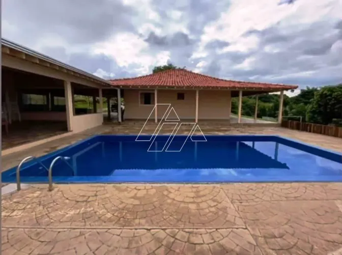 Chácara à venda, 3 quartos, Lácio - Marília/SP