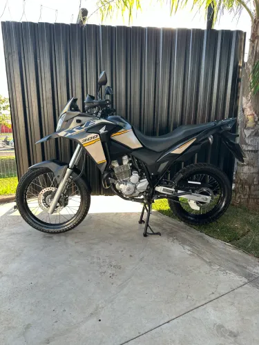 Honda Xre 300 Adventure (20.000kms)