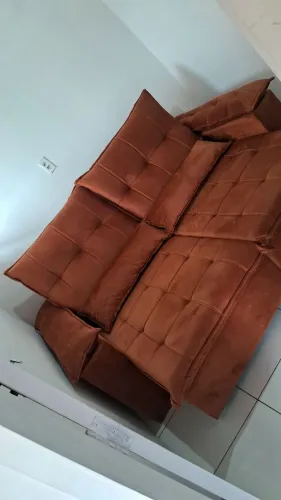 Sofá retrátil e reclinável