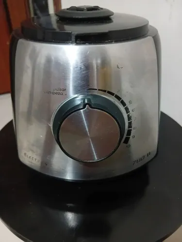 Motor de liquidificador funcionando perfeitamente 25 REAIS PRA SAIR HOJE