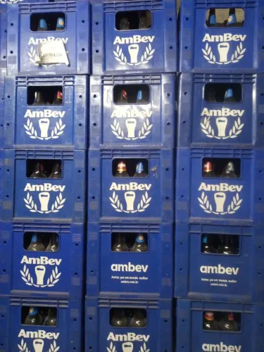 Caixa de litrão ambev